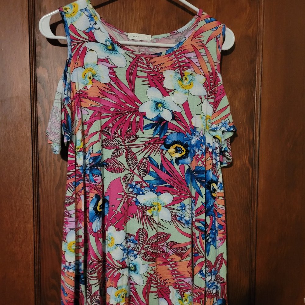 Hawaiian Short Sleeve Top